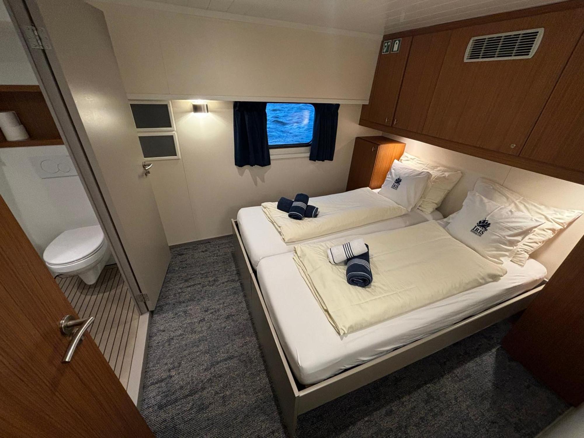 Hotelboat Iris Groningen Ngoại thất bức ảnh