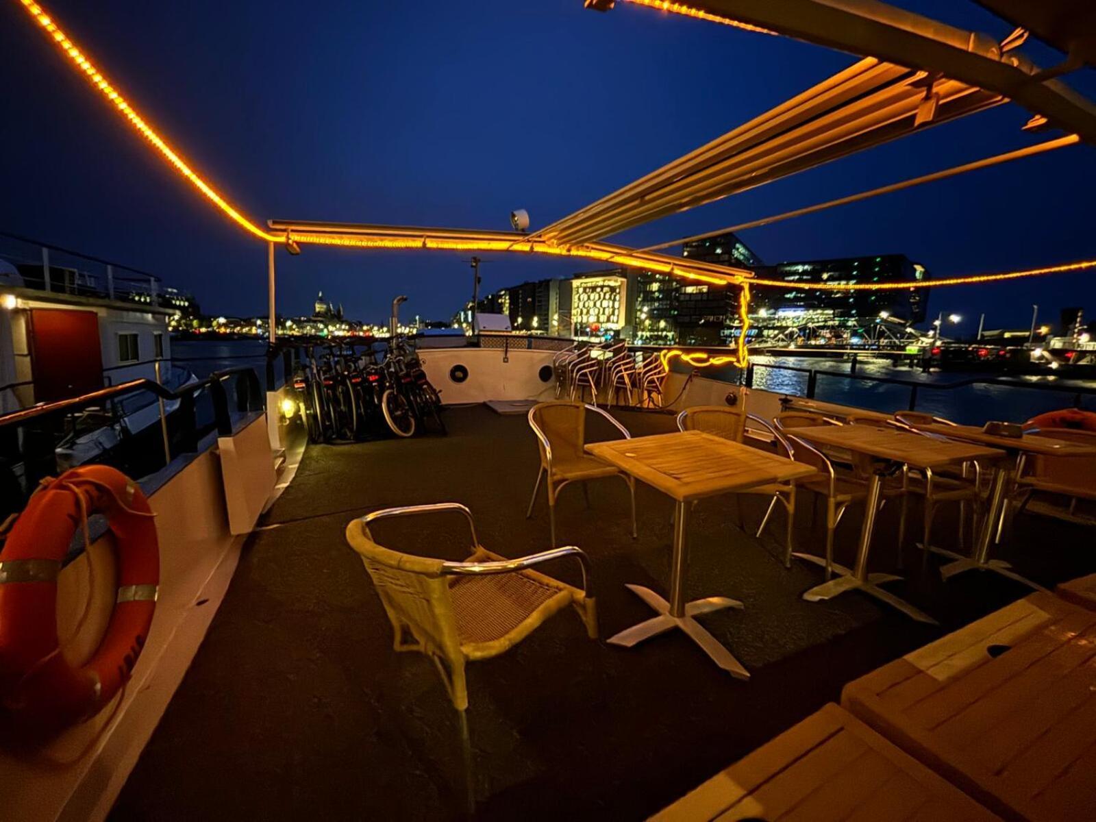 Hotelboat Iris Groningen Ngoại thất bức ảnh